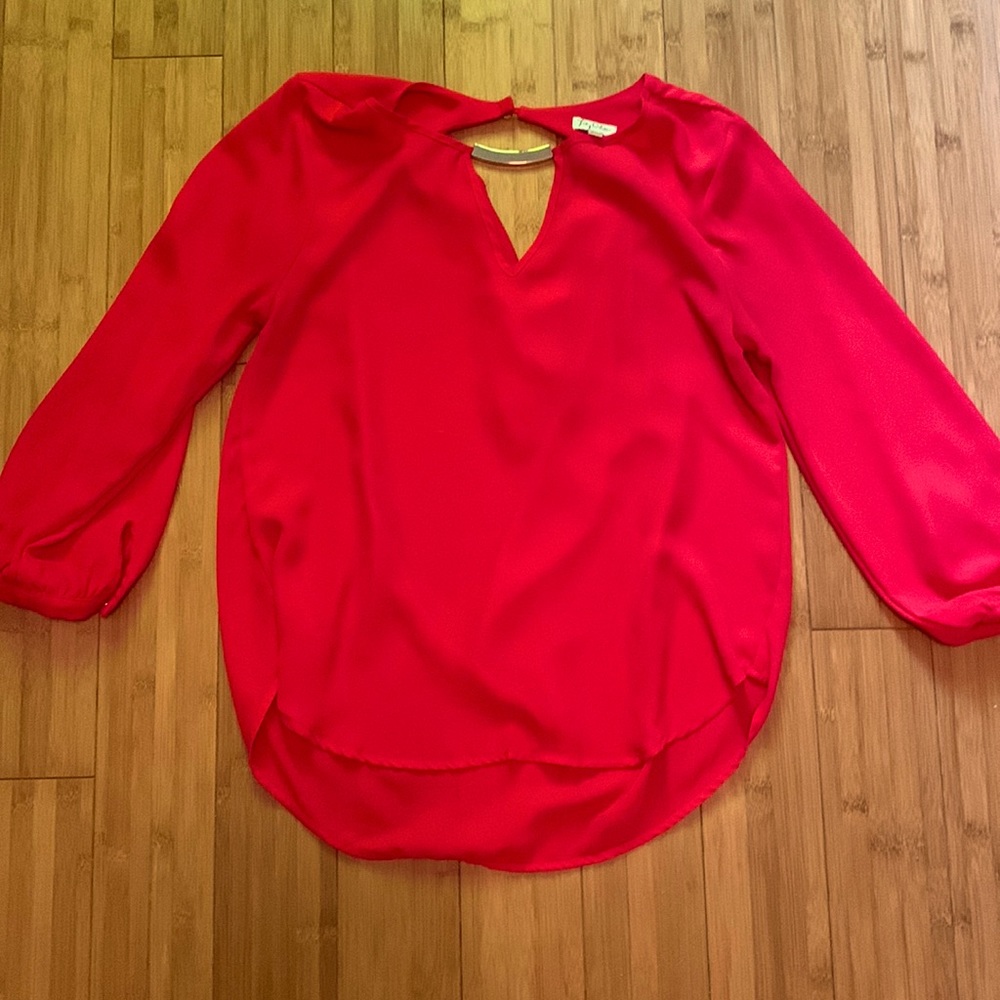 Red top with open back